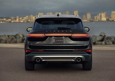The rear lighting of the 2023 Lincoln Corsair® SUV spans the entire width of the vehicle. | Lincoln Cosmos Demo in Derwood MD